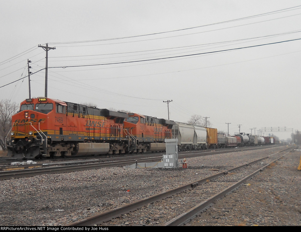 BNSF 7469 West